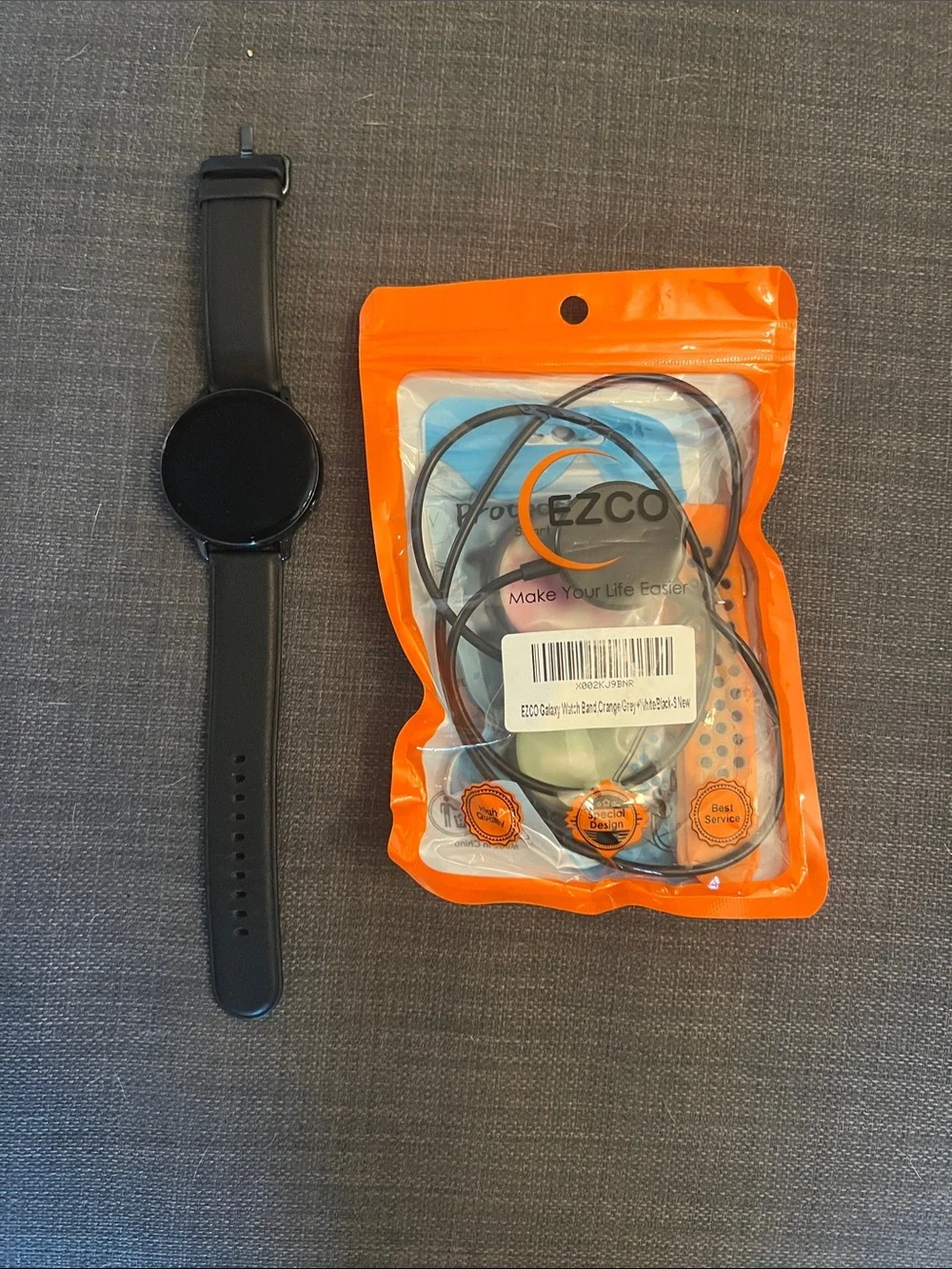 Samsung Galaxy Smartwatch + EZCO Extra Watchband, Charger & Protective Screens